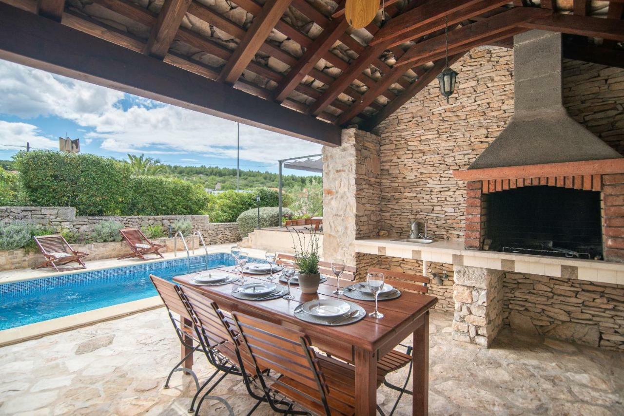 סופטאר Villa Maruka מראה חיצוני תמונה